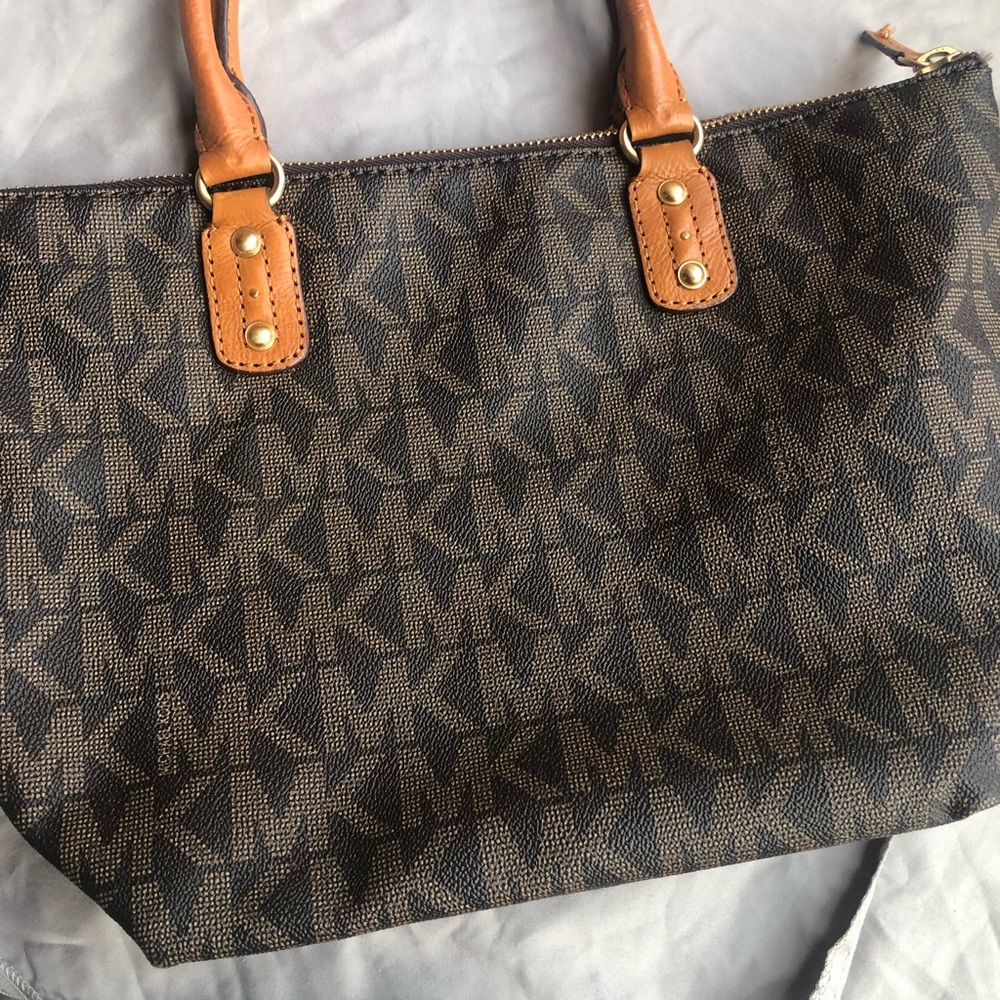 MICHAEL KORS BAG
